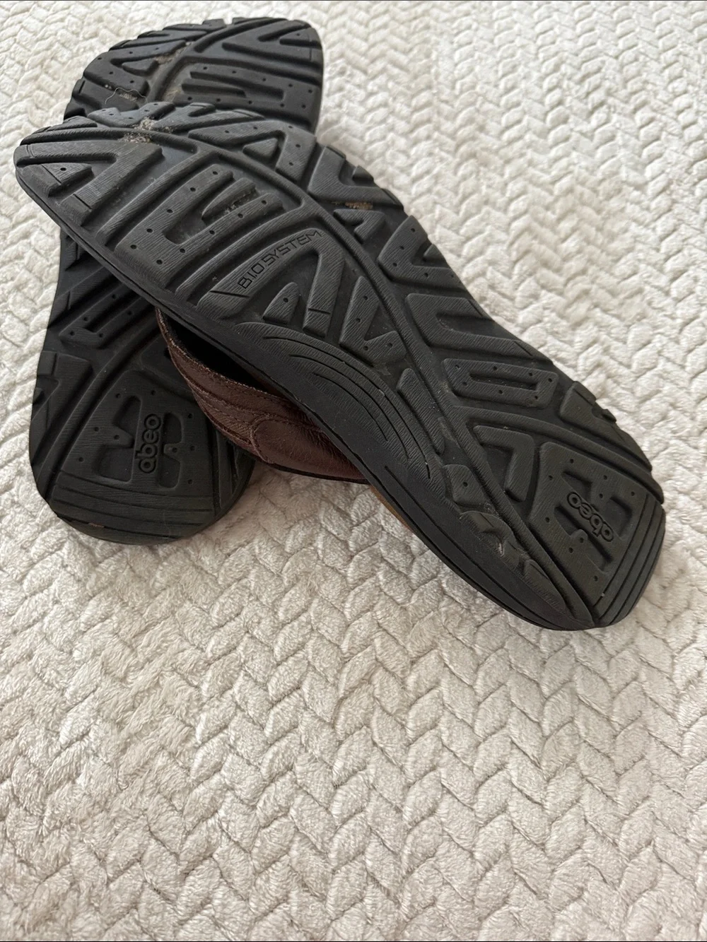 Abeo Men's Dark Brown Leather Thong Sandals